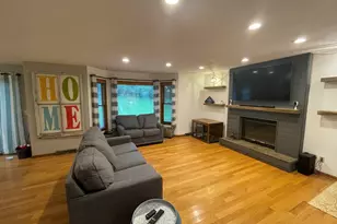 2137 St James Ave, Belvidere, IL 61008 - Photo 4