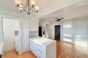 2840 N Lockwood Ave, Chicago, IL 60641 - Photo 6