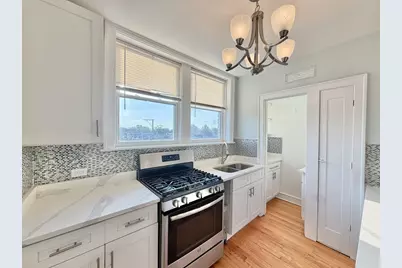 2840 N Lockwood Avenue #3D, Chicago, IL 60641 - Photo 4