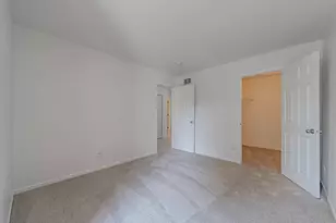 1226 Bradley Cir, Elgin, IL 60120 - Photo 26