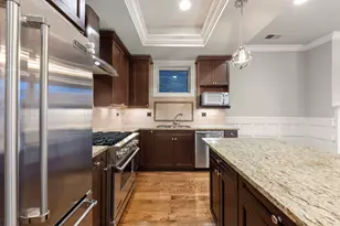 3763 N Wilton Ave, Chicago, IL 60613 - Photo 14