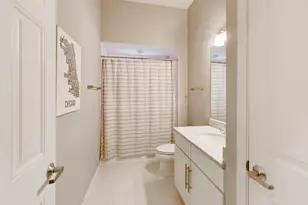 4129 N Kenmore Ave, Chicago, IL 60613 - Photo 18