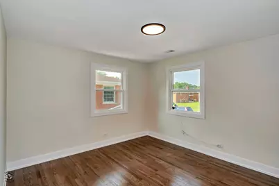 241 S Small Avenue #1S, Kankakee, IL 60901 - Photo 12