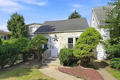 4438 N Narragansett Avenue, Harwood Heights, IL 60706 - Photo 2