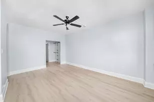 5111 S University Ave, Chicago, IL 60615 - Photo 2