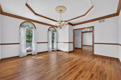 4N760 S Circle Drive, Saint Charles, IL 60175 - Photo 2