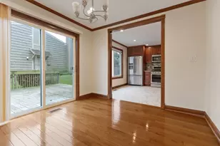 663 Acadia Bay, Roselle, IL 60172 - Photo 8