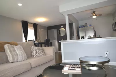446 W 107th Street, Chicago, IL 60628 - Photo 12
