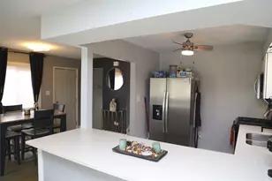 446 W 107th St, Chicago, IL 60628 - Photo 10