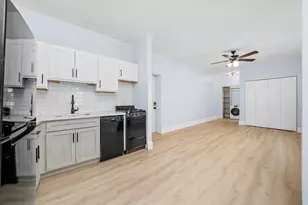 5135 S Blackstone Ave, Chicago, IL 60615 - Photo 6