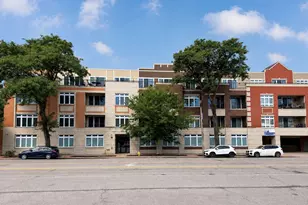 1202 Waukegan Rd, Glenview, IL 60025 - Photo 2