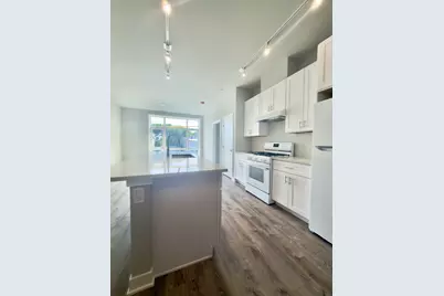 2807 S Halsted Street #309, Chicago, IL 60608 - Photo 10