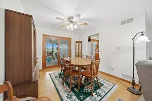 24208 W Frances Ct, Shorewood, IL 60404 - Photo 6