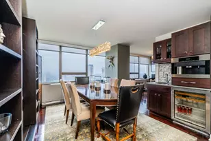2800 N Lake Shore Dr, Chicago, IL 60657 - Photo 10