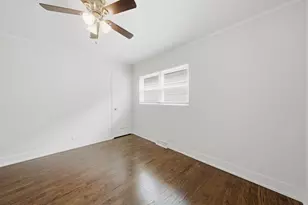 701 W 116th St, Chicago, IL 60628 - Photo 8