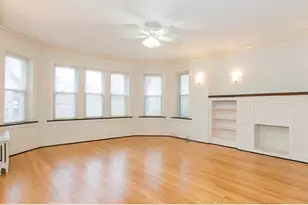 7440 N Claremont Ave, Chicago, IL 60645 - Photo 2