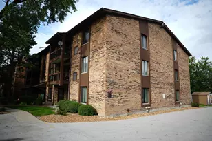 7505 175th St, Tinley Park, IL 60477 - Photo 1