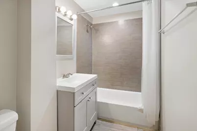 3923 W Ainslie Street #1E, Chicago, IL 60625 - Photo 22