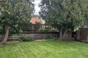 12200 S Yale Ave, Chicago, IL 60628 - Photo 4