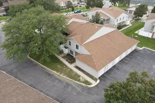 17 Fernwood Dr, Bolingbrook, IL 60440 - Photo 20