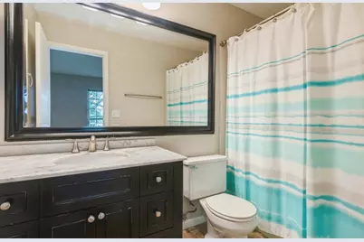533 Woodhaven Drive #533, Mundelein, IL 60060 - Photo 6