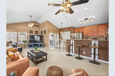 2431 Emily Lane, Elgin, IL 60124 - Photo 8