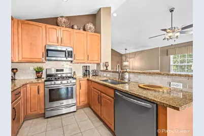 2431 Emily Lane, Elgin, IL 60124 - Photo 4
