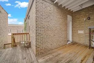 6104 N Rockwell St, Chicago, IL 60659 - Photo 16