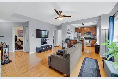 6104 N Rockwell Street #3N, Chicago, IL 60659 - Photo 4