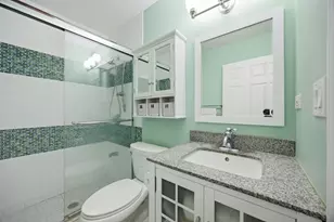 993 Knollwood Dr, Buffalo Grove, IL 60089 - Photo 24