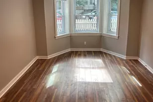 2839 N Southport Ave, Chicago, IL 60657 - Photo 2