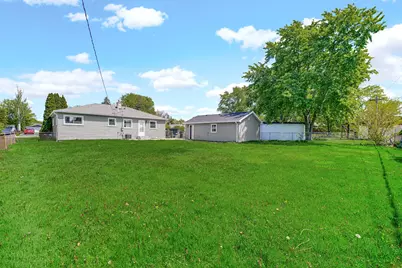 6409 W 85th Place, Burbank, IL 60459 - Photo 16