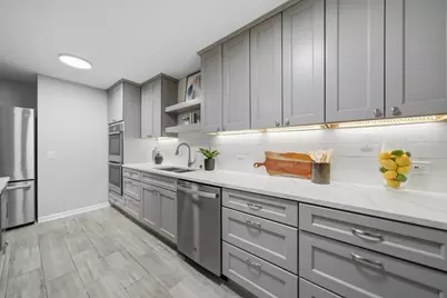 7030 Arbor Lane #101, Northfield, IL 60093 - Photo 6