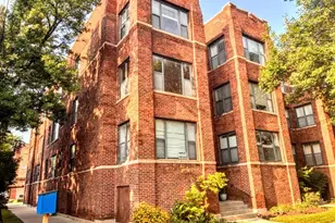 2458 W Eastwood Ave, Chicago, IL 60625 - Photo 1