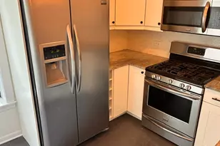 2458 W Eastwood Ave, Chicago, IL 60625 - Photo 12