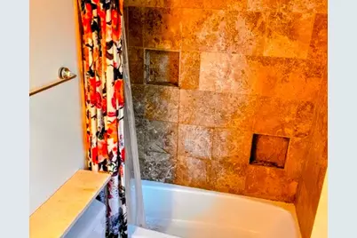 2458 W Eastwood Avenue #2, Chicago, IL 60625 - Photo 18