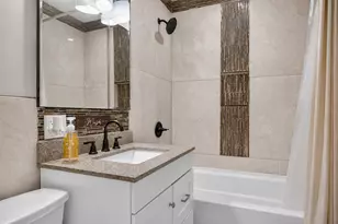 9926 S Wentworth Ave, Chicago, IL 60628 - Photo 10