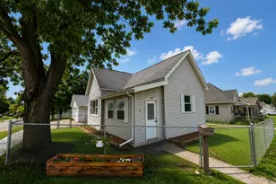 201 Mc Kinley St, Georgetown, IL 61846 - Photo 2