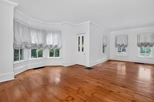 319 N Lincoln St, Hinsdale, IL 60521 - Photo 10