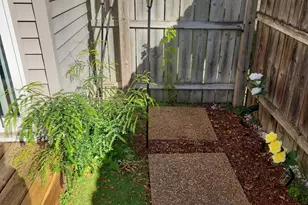 737 Serendipity Dr, Aurora, IL 60504 - Photo 18