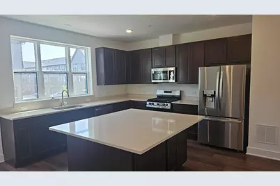 6431 Main Street, Morton Grove, IL 60053 - Photo 2