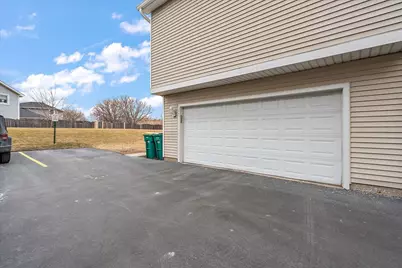 2941 Woodside Drive, Joliet, IL 60431 - Photo 16