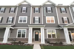 4499 Chelsea Mnr Cir, Aurora, IL 60504 - Photo 1