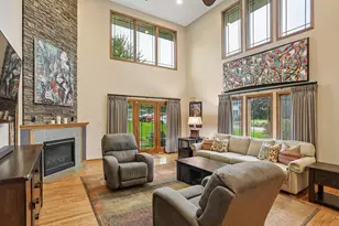 20467 Fallingwater Cir, Frankfort, IL 60423 - Photo 2