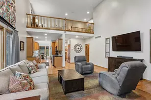 20467 Fallingwater Cir, Frankfort, IL 60423 - Photo 4