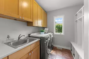 1008 Anne Rd, Naperville, IL 60540 - Photo 16