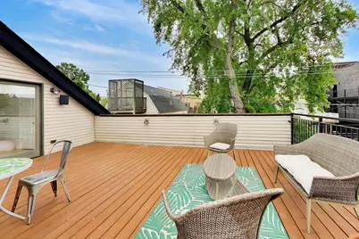 3414 N Oakley Avenue, Chicago, IL 60618 - Photo 36