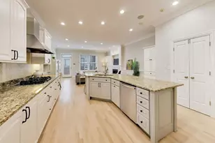 3414 N Oakley Ave, Chicago, IL 60618 - Photo 10