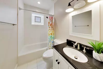 3414 N Oakley Avenue, Chicago, IL 60618 - Photo 26