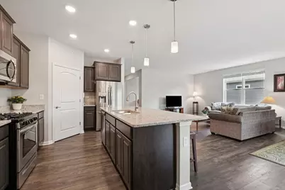 6331 Doral Drive, Gurnee, IL 60031 - Photo 10